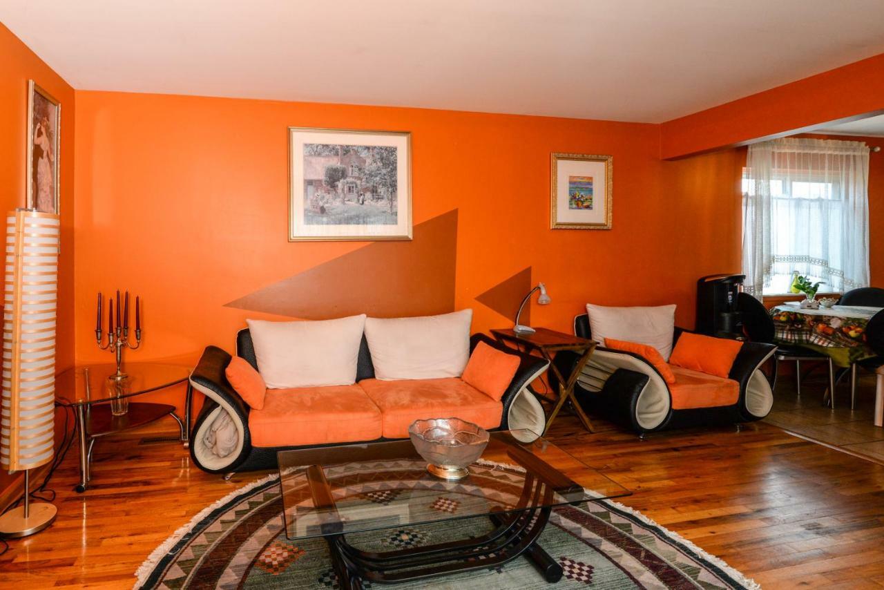 Ranch House At Southfield Hotel Екстериор снимка